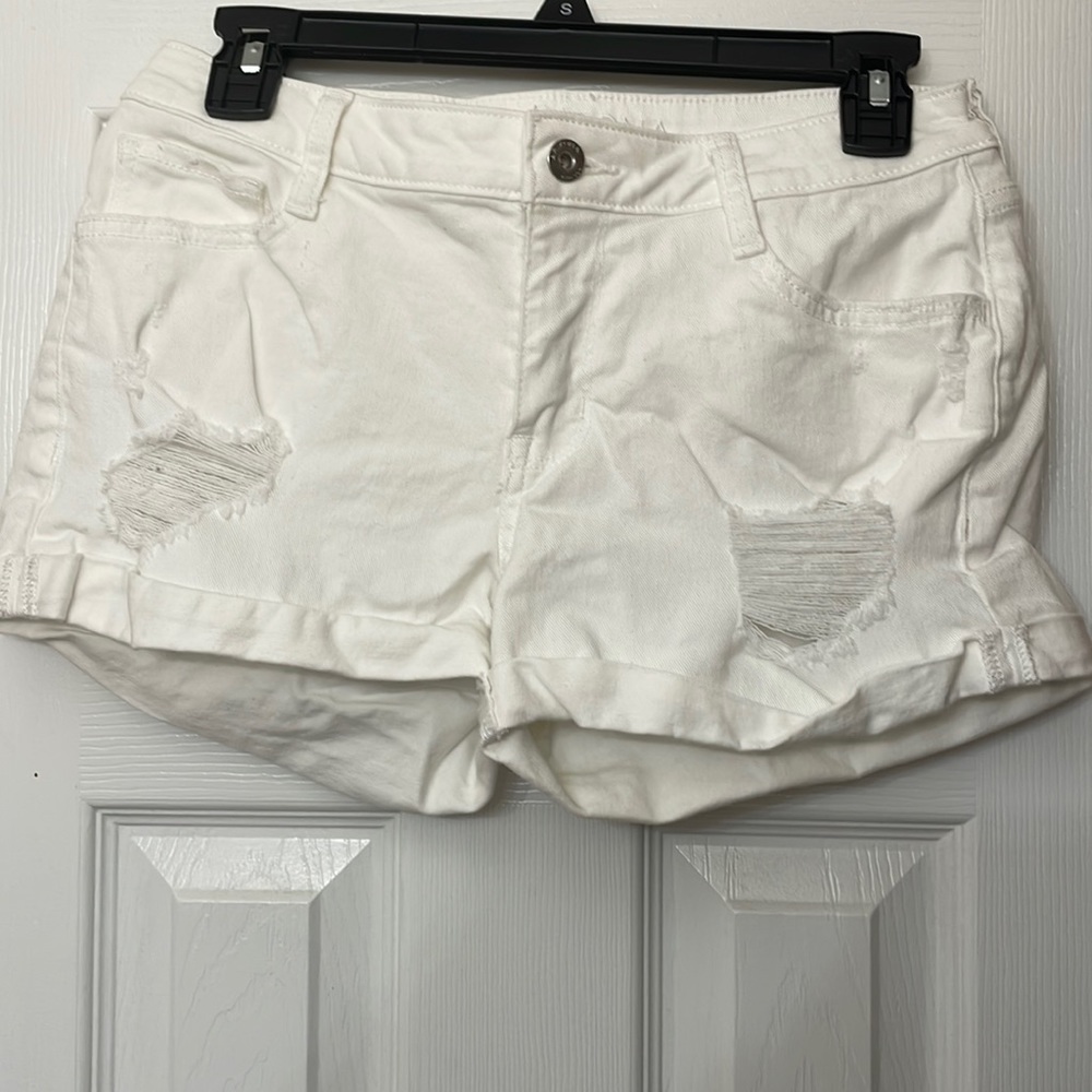 White Mid-Rise Jean Shorts Arizona Brand